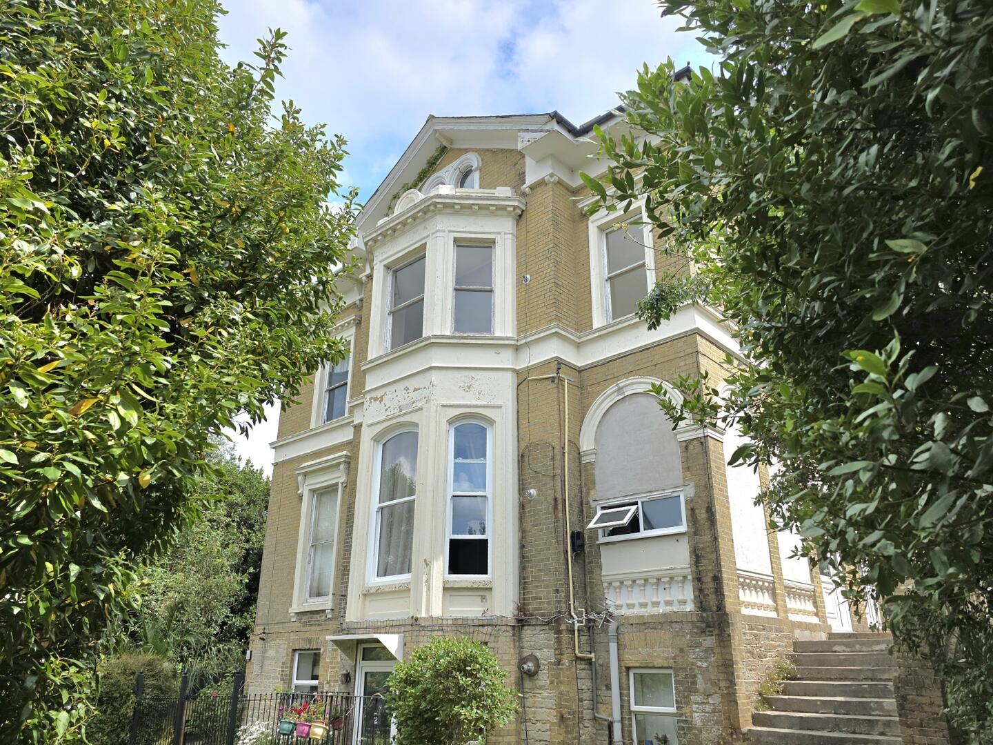 West Hill Road, Ryde